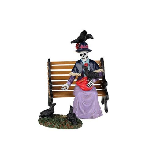 Lemax feeding the birds s/2 Spooky Town 2022