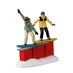 Lemax Snowboardozás Vail Village 2023