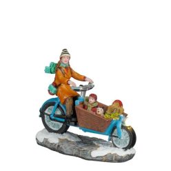 Luville Molendam Mom on her cargo bike battery operated