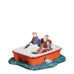 Luville Molendam Family on pedal boat