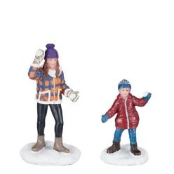 Luville Molendam Snowball fight women and child 2 pieces